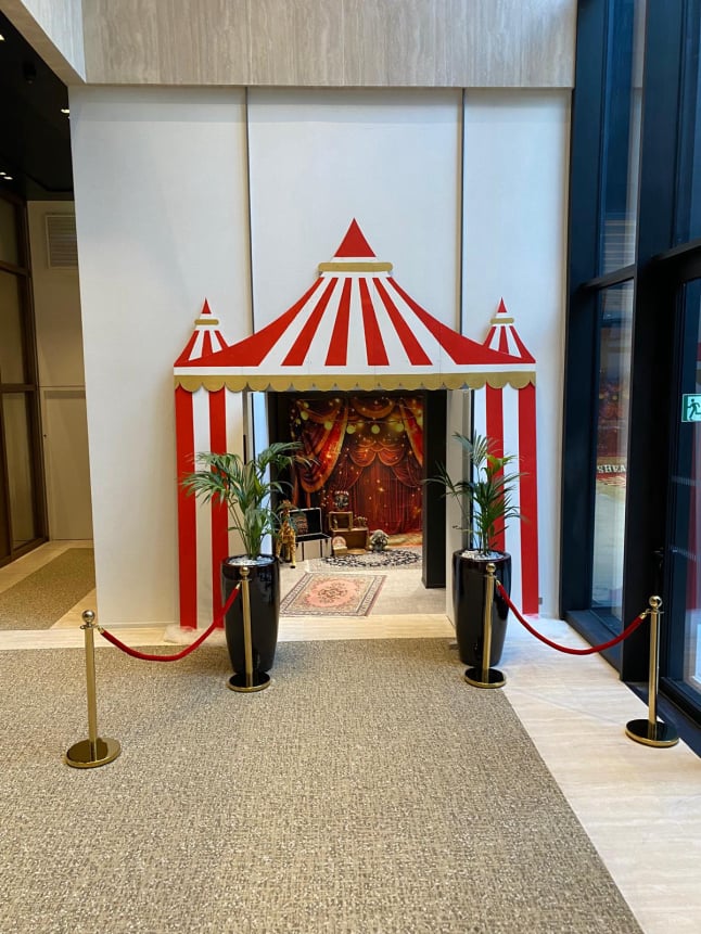 Akantus - Circus - Arbre de Noël